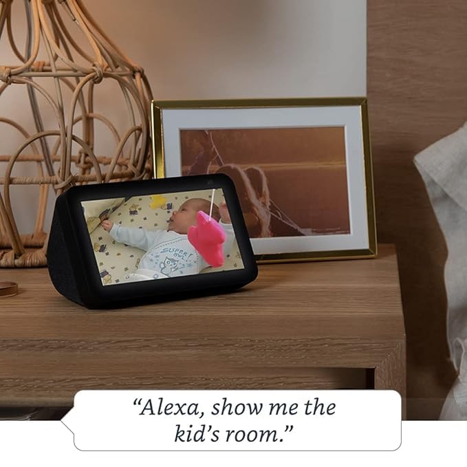 Amazon Echo Show 5 (2nd Gen) - Smart speaker with 5.5" screen, crisp sound and Alexa - Unboxed