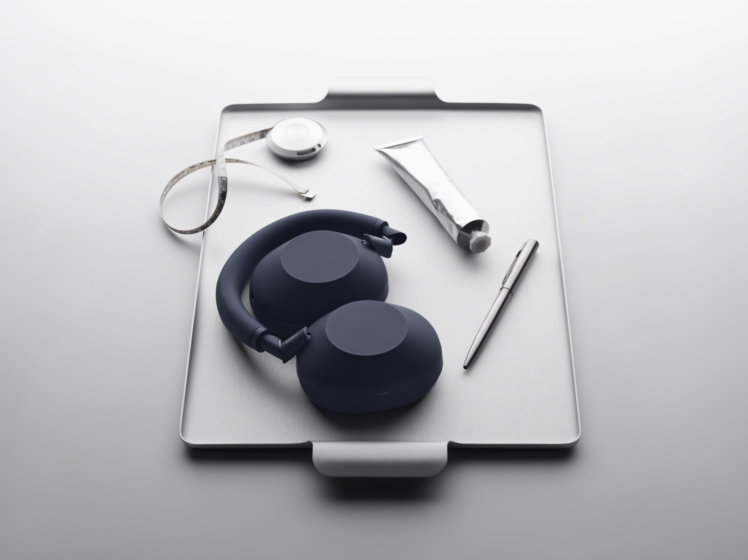 Sony WH-1000XM6 The Best Wireless Noise Canceling Headphones, HD NC Processor QN3, 12 Microphones, Adaptive NC Optimizer, Mastered by Engineers, Studio-Quality (Unboxed)