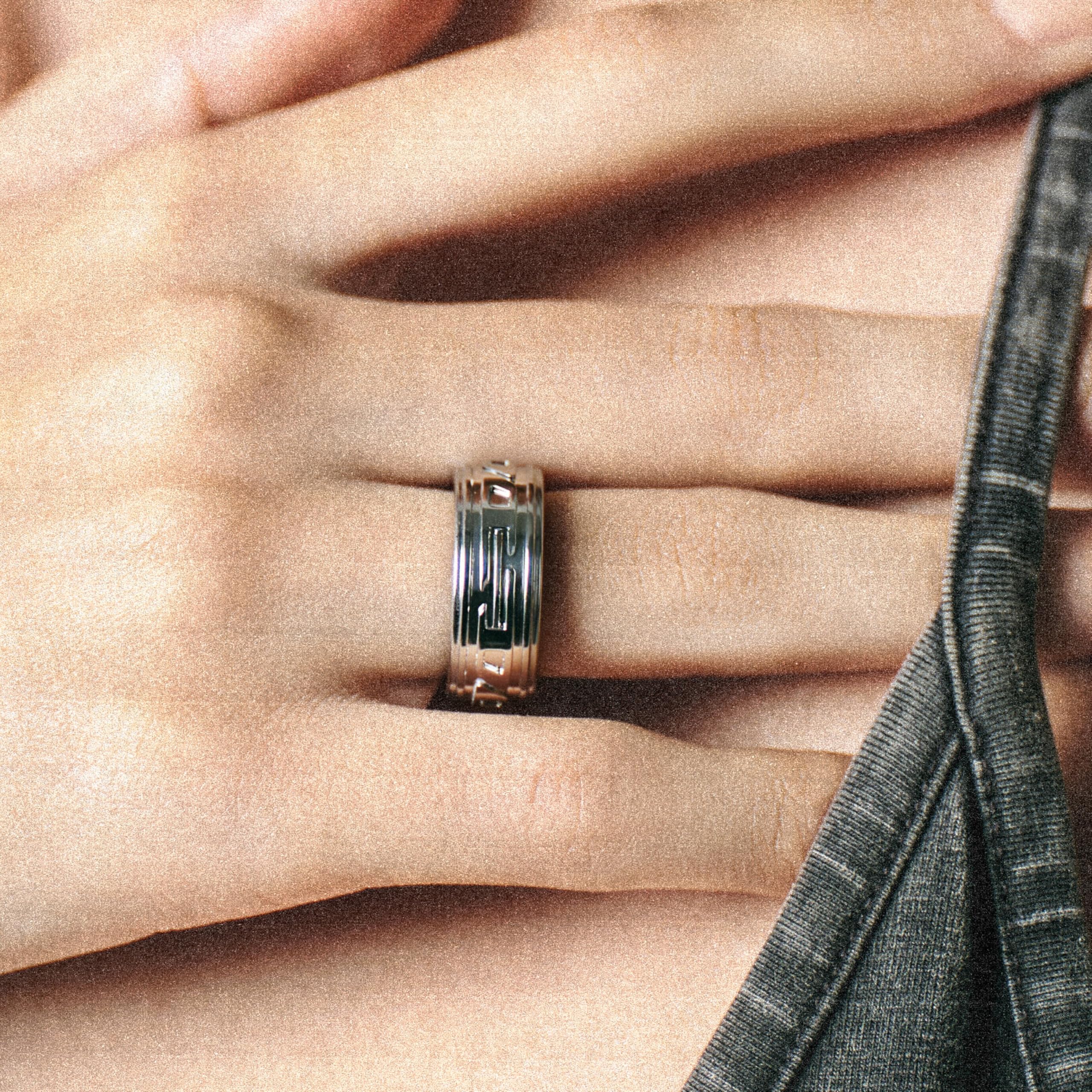 ULTRAHUMAN Ring AIR Smart Ring -Track Sleep, HRV & Stress, No subscription | 2.4g With 100m Water-Resistance, Recovery & Fitness Tracker, Cycle & Ovulation Tracking, Lifetime Free App Access