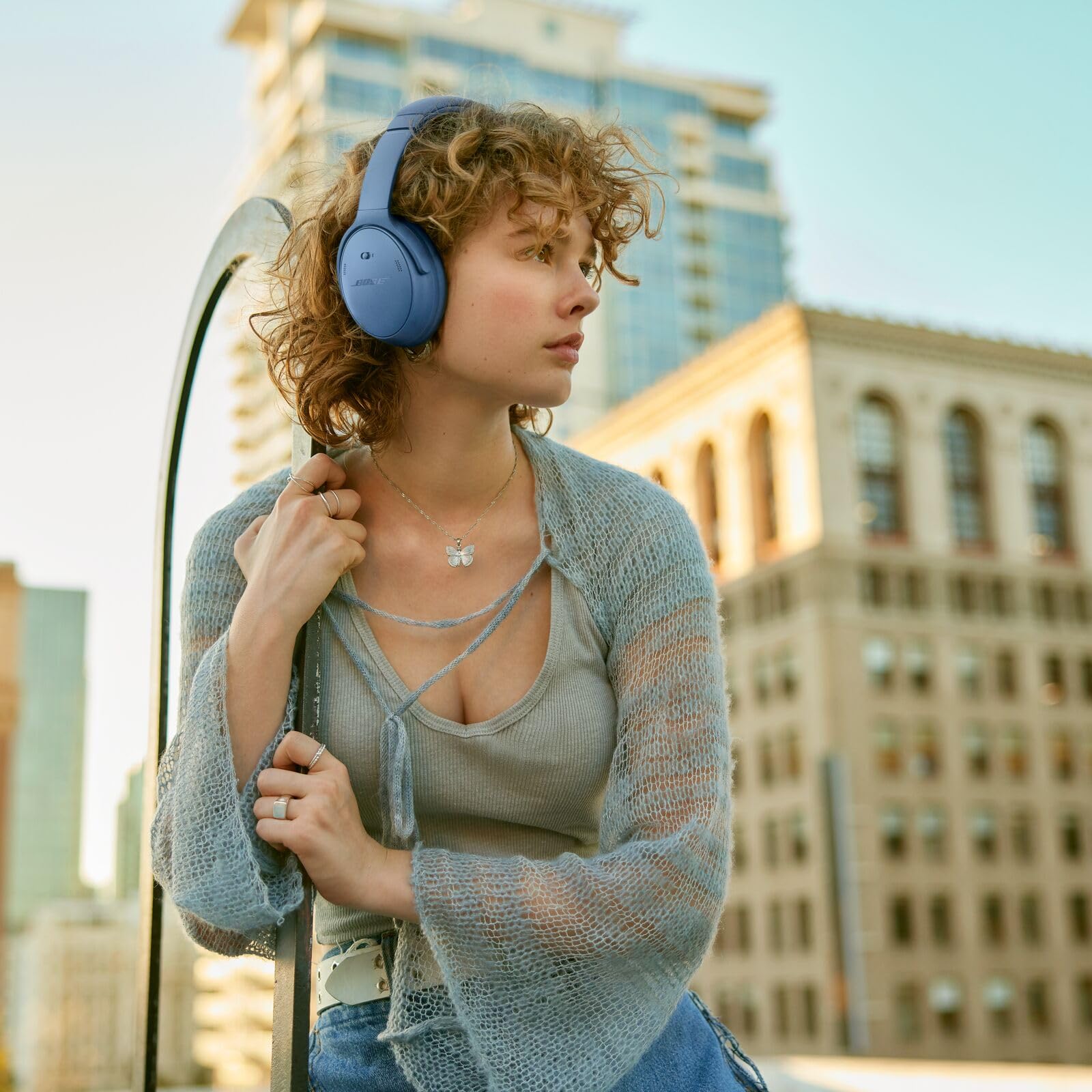 Bose New QuietComfort Wireless Noise Cancelling Headphones, Bluetooth Over Ear Headphones with Up to 24 Hours of Battery Life - Unboxed